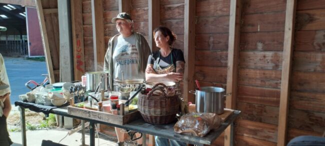 Vegan en vegetarische soepen bij buurtbijeenkomsten en festivals